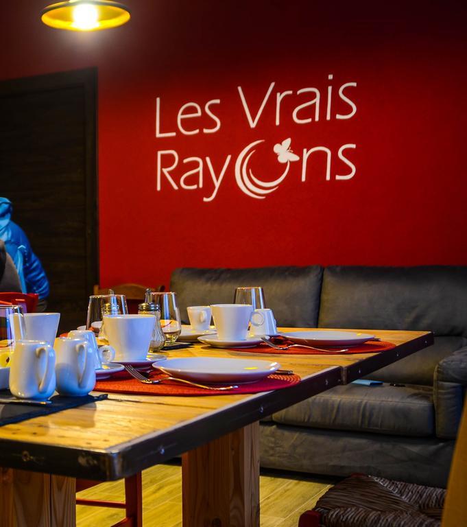 Les Vrais Rayons Hotel Verrayes Exterior foto
