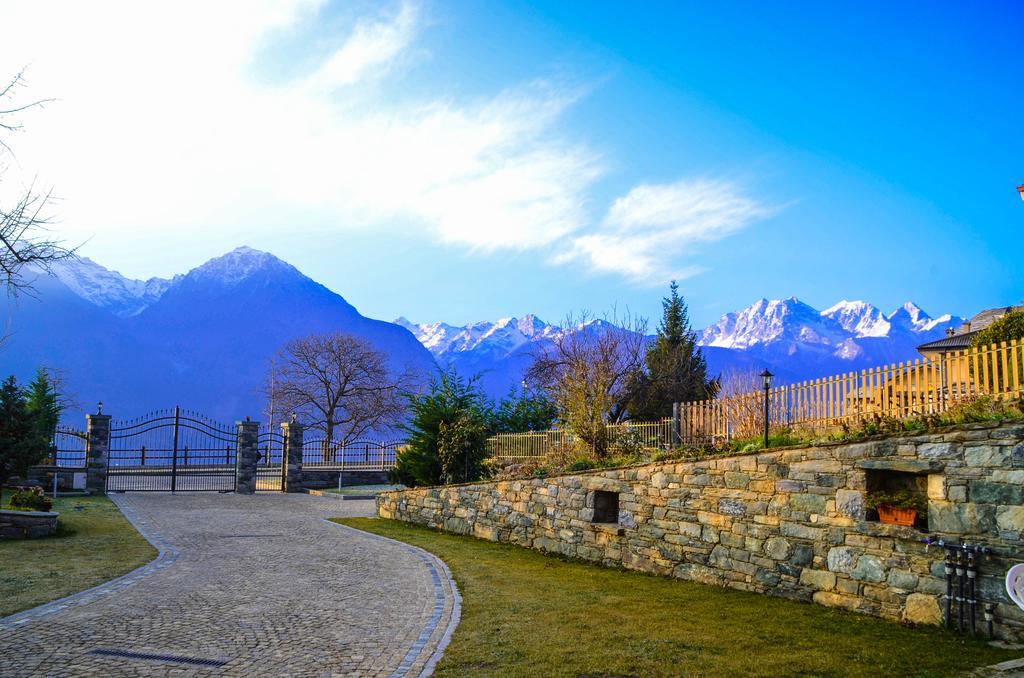Les Vrais Rayons Hotel Verrayes Exterior foto
