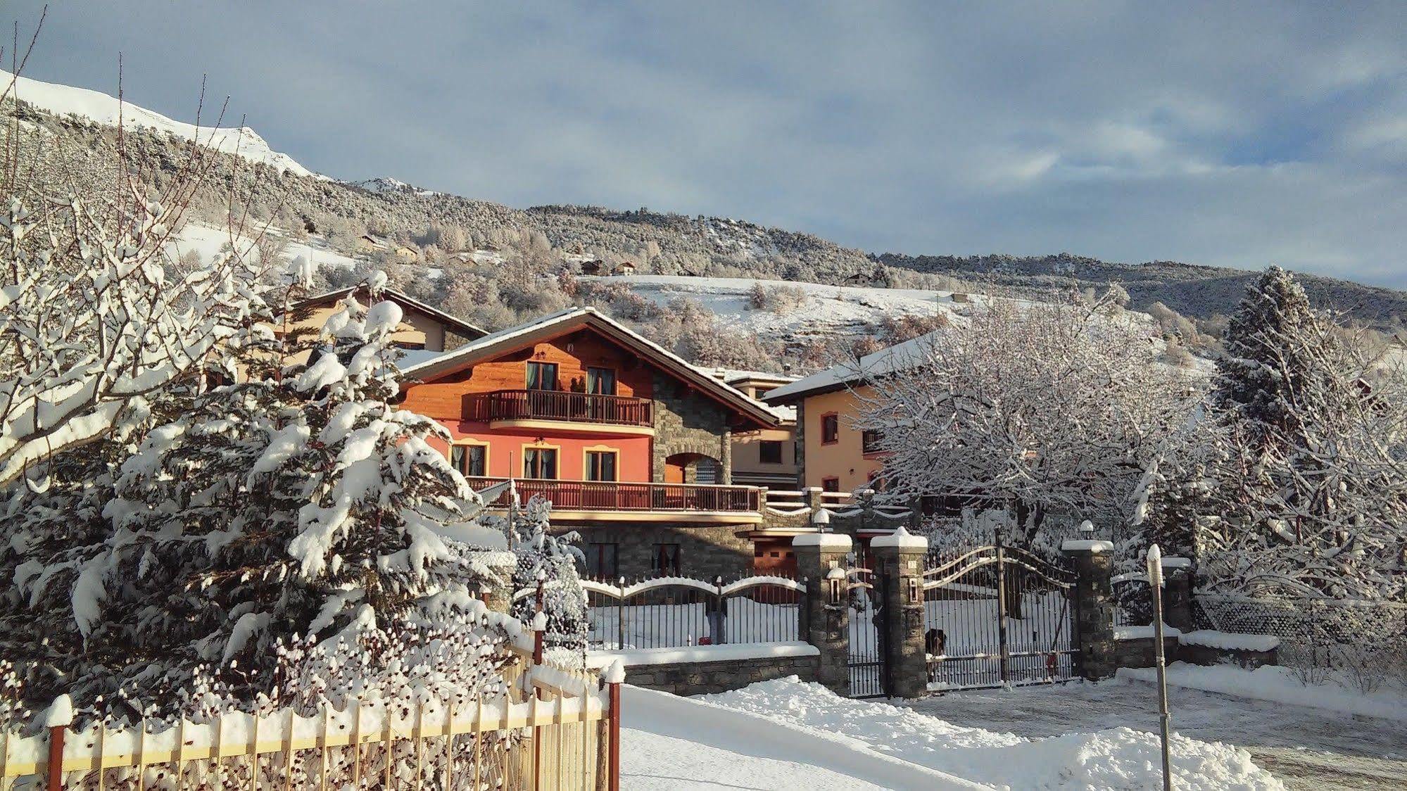 Les Vrais Rayons Hotel Verrayes Exterior foto